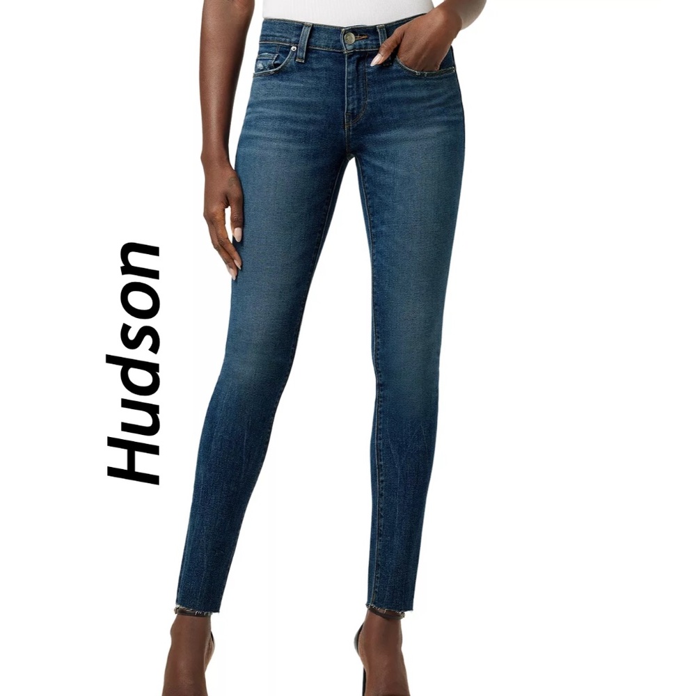 Hudson dark wash super skinny krista jeans with raw hem Size 29
